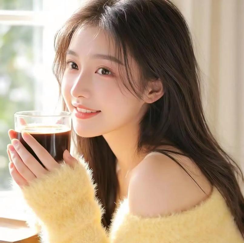 2025年世界青年发展论坛在苏州开幕